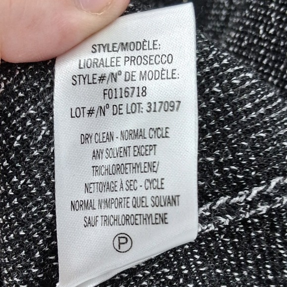 Theory Lioralee Prosecco Jacket Sz Large Gray Metallic Knit Asymmetric Zip‎ Moto - Picture 9 of 12